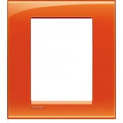 Placa Rectangular Naranja 3+3 Módulos LNA4826OD Livinglight Bticino