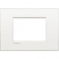 Placa rectangular 3 Módulos Blanco LNC4803BN Bticino Livinglight AIR