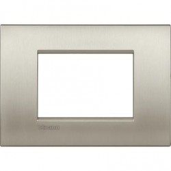 Placa rectangular 3 Módulos Bticino LNC4803TIS Titanio Livinglight AIR