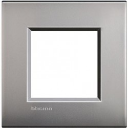 Placa 1 Ventana Niquel Satinado LNE4802NK Livinglight Air BTicino
