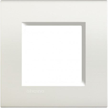 Placa Blanca 1 elemento LNA4802BI Livinglight