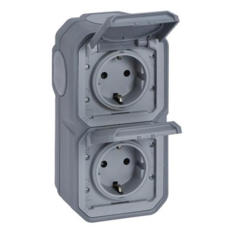 Base Enchufe Doble Vertical Superficie Legrand Plexo 069744L