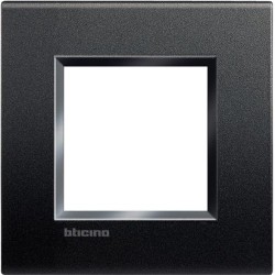 Placa 1 ventana Termoplástico LNA4802_ Livinglight Bticino