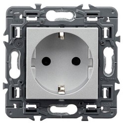 Enchufe Legrand Valena Next 741220