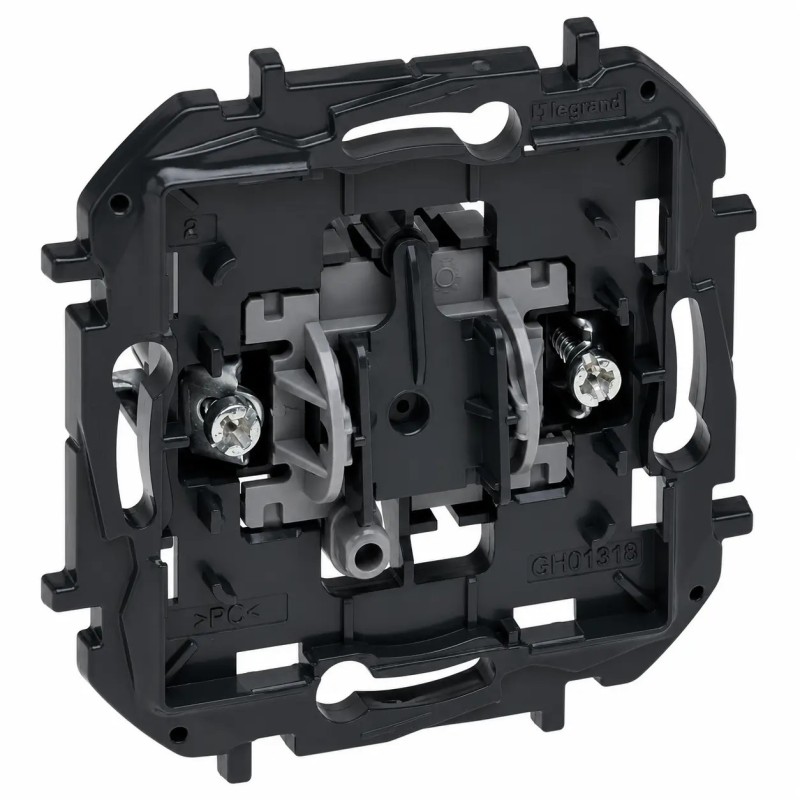 Pulsador 6A 250V Legrand 864011 Niloé Step