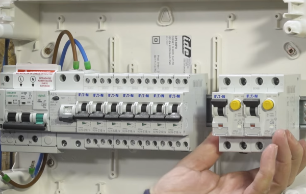 Ampliar y mejorar el cuadro eléctrico de tu vivienda